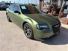 2018 Chrysler 300 