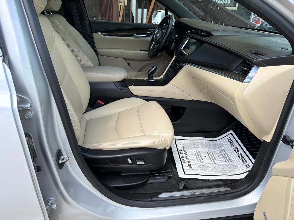 Cadillac XT5  2019