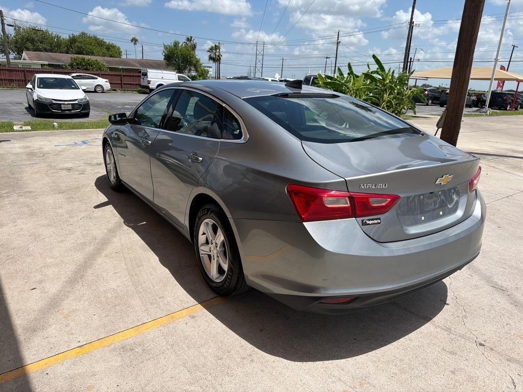 Chevrolet Malibu  2023