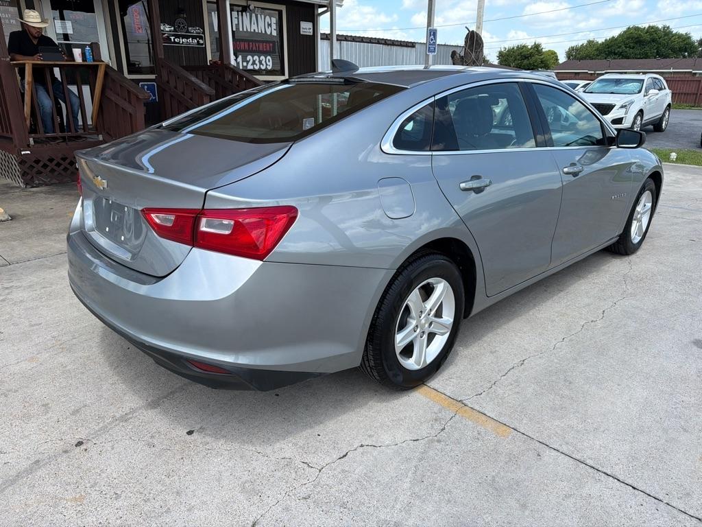 Chevrolet Malibu  2023