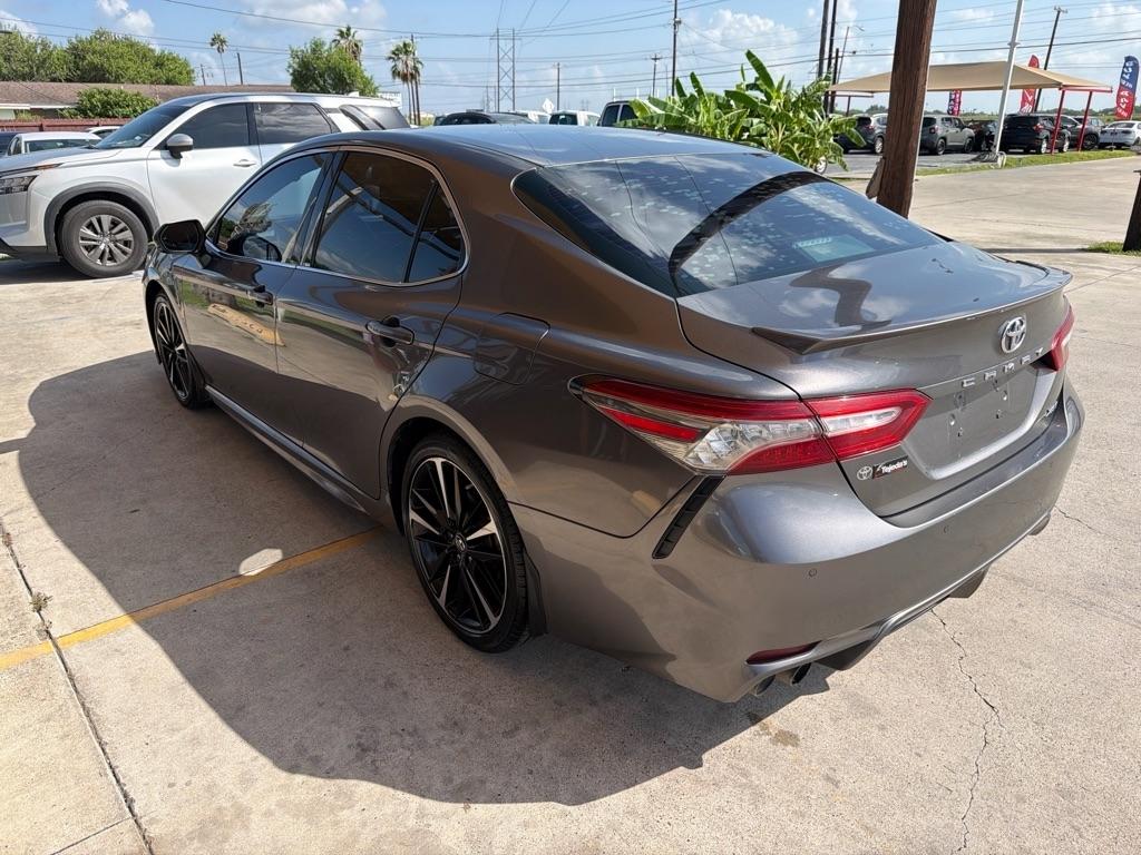 Toyota Camry  2018