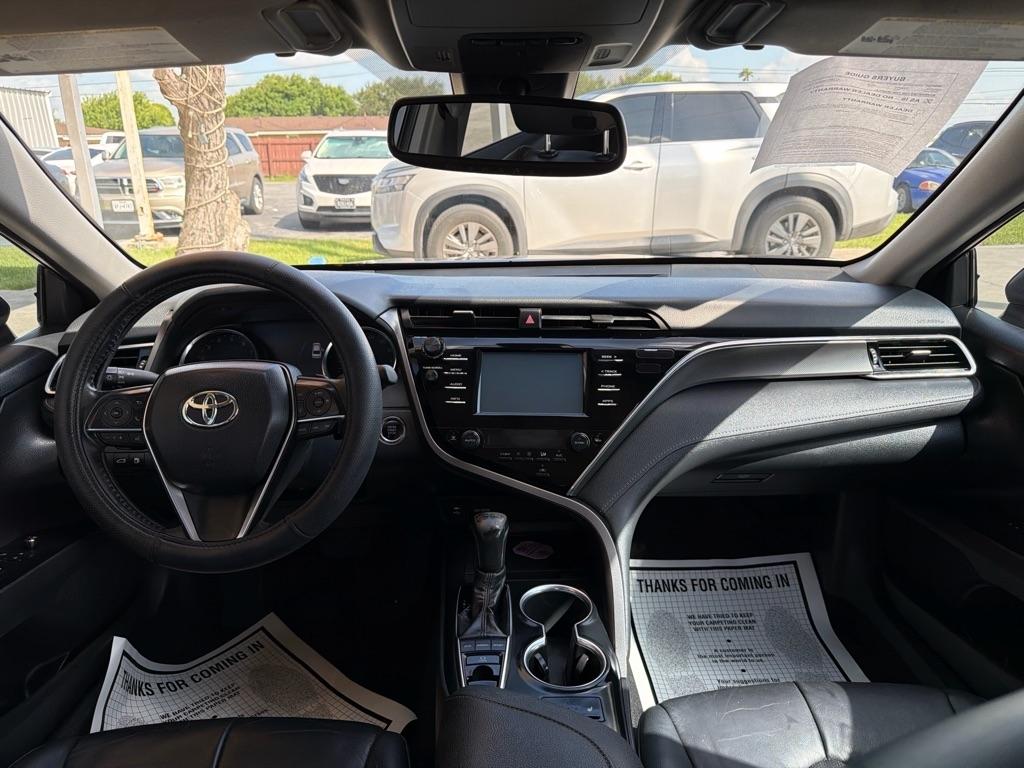 Toyota Camry  2018