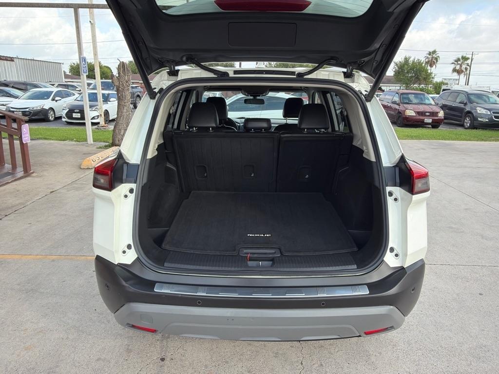 Nissan Rogue SV 2021