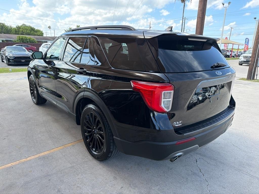 Ford Explorer XLT 2022