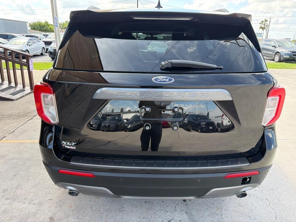 Ford Explorer XLT 2022