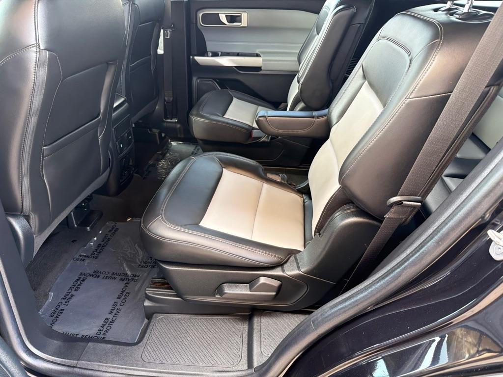 Ford Explorer XLT 2022