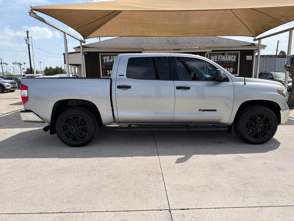 Toyota Tundra SR5 4.6L V8 CrewMax 2WD 2018
