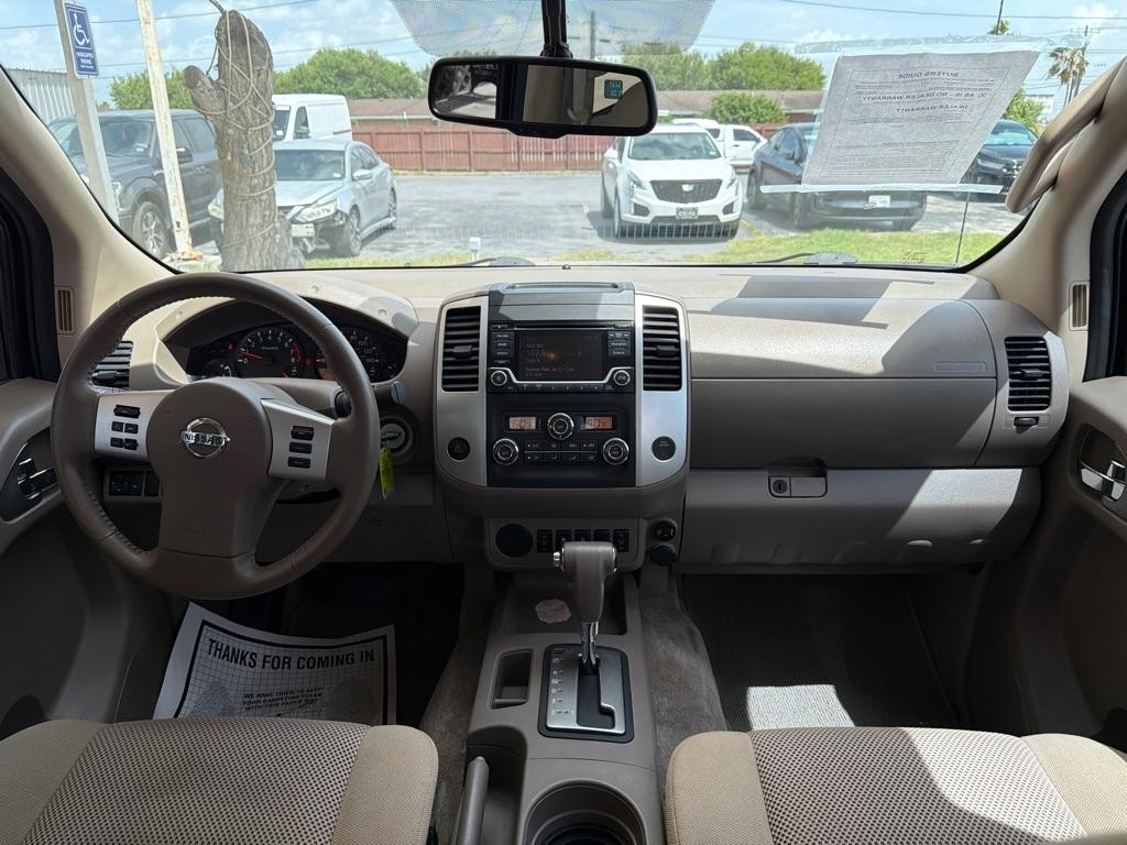 Nissan Frontier S Crew Cab 5AT 2WD 2017