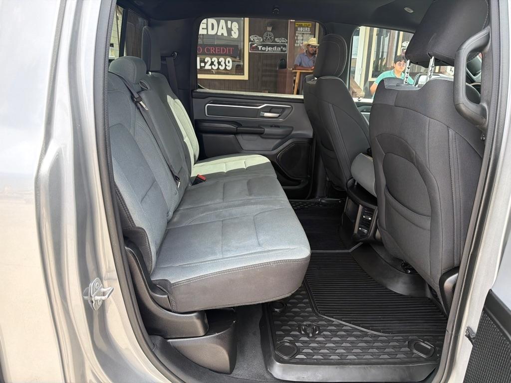 RAM 1500 Lone Star Crew Cab SB 2WD 2022