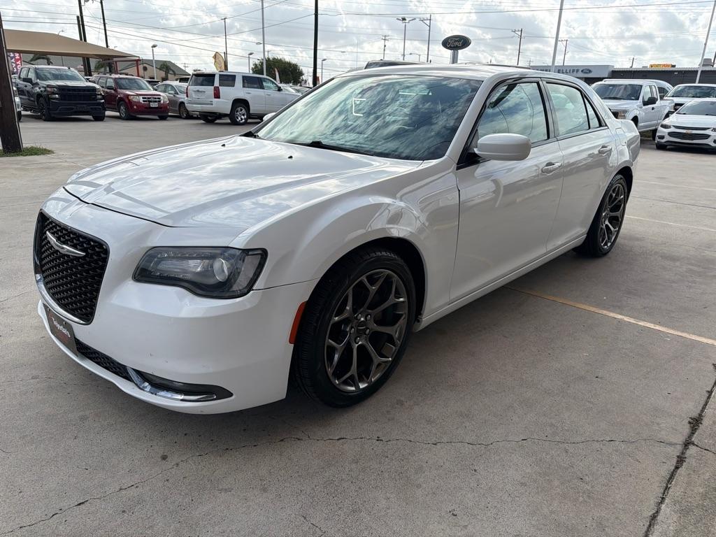 Chrysler 300 S V6 RWD 2016