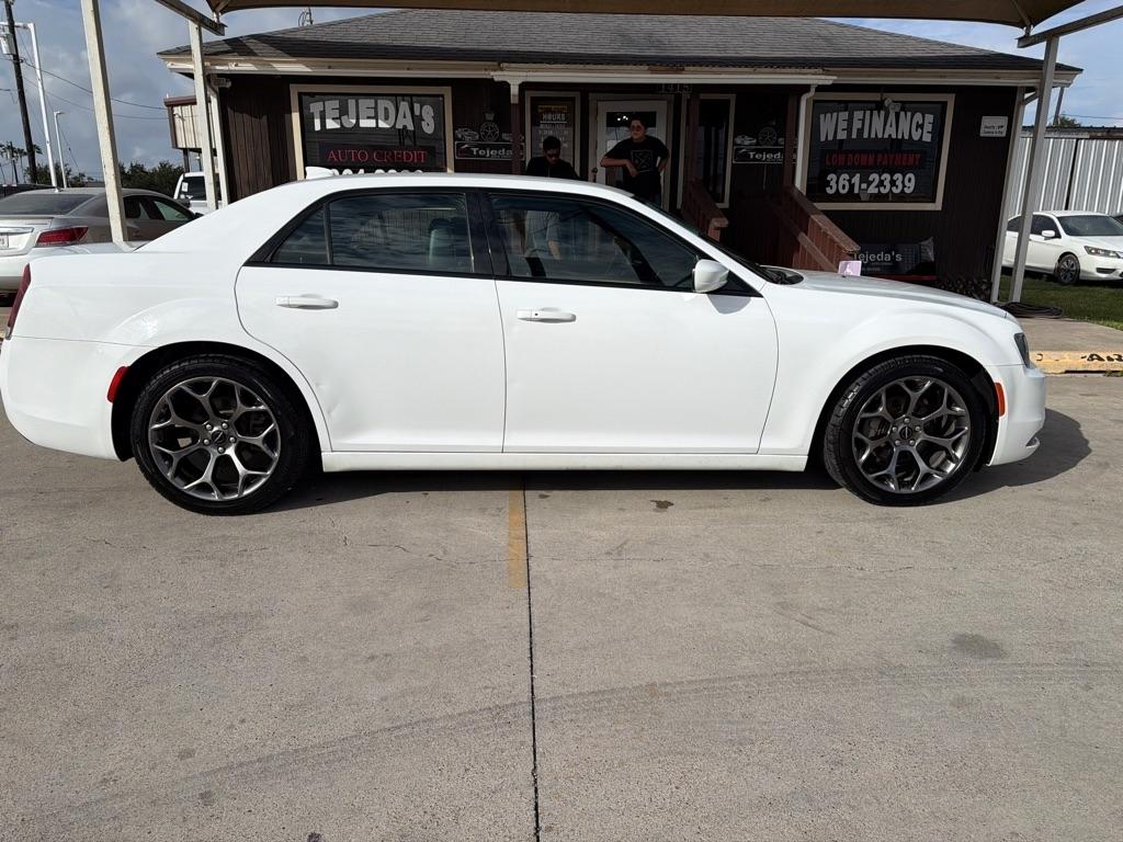 Chrysler 300 S V6 RWD 2016
