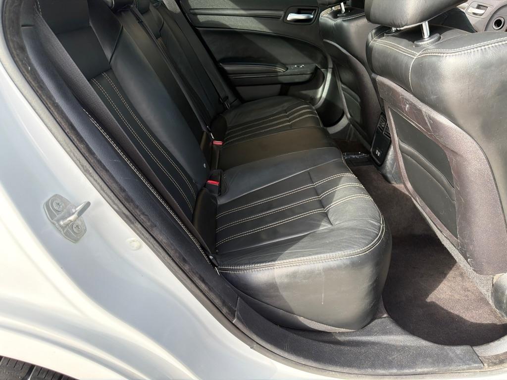 Chrysler 300 S V6 RWD 2016