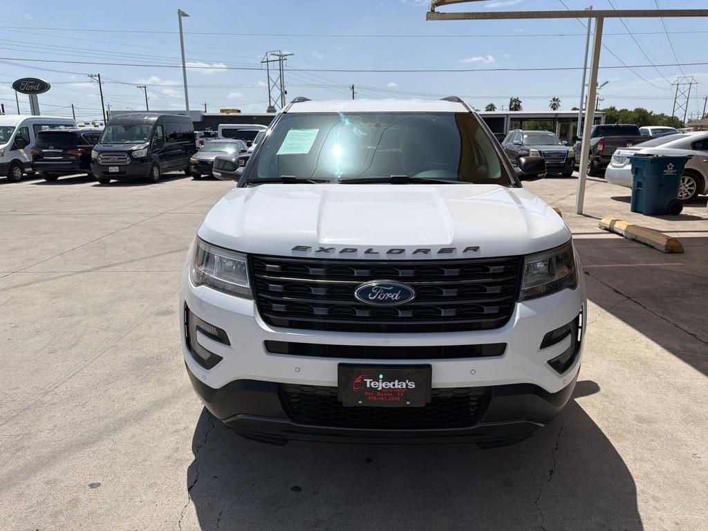 Ford Explorer XLT FWD 2017