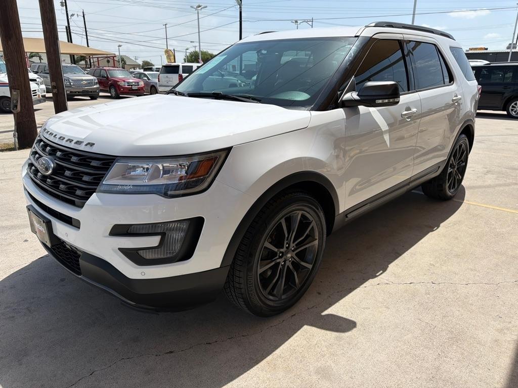 Ford Explorer XLT FWD 2017