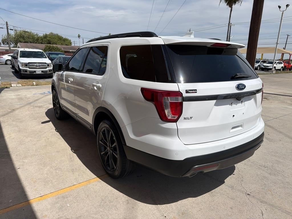 Ford Explorer XLT FWD 2017