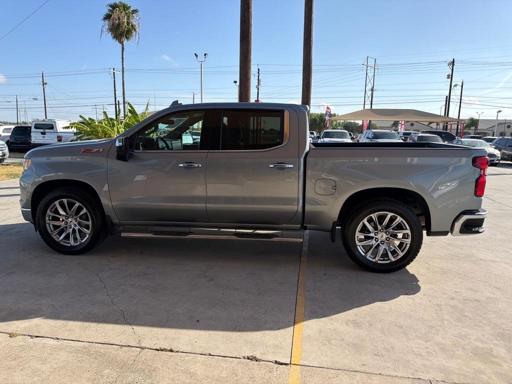 Chevrolet Silverado 1500 LTZ Crew Cab 4WD 2023