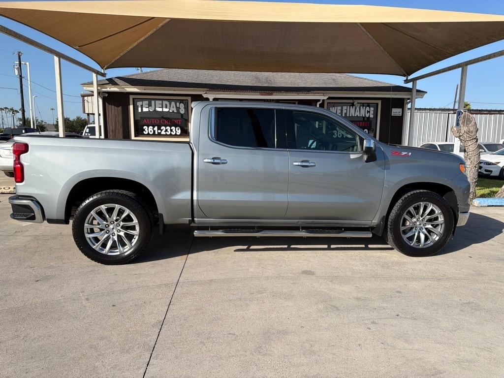 Chevrolet Silverado 1500 LTZ Crew Cab 4WD 2023