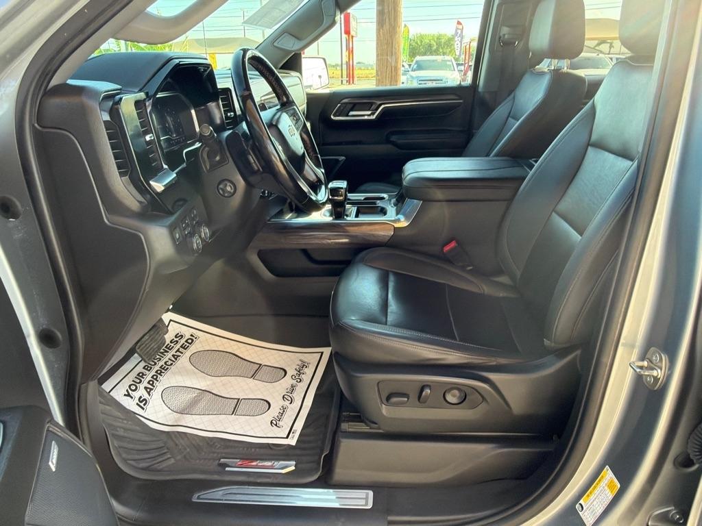 Chevrolet Silverado 1500 LTZ Crew Cab 4WD 2023