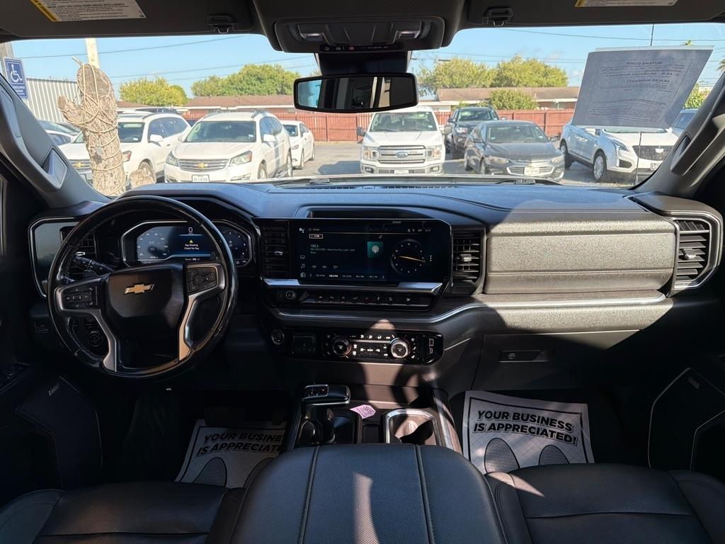 Chevrolet Silverado 1500 LTZ Crew Cab 4WD 2023