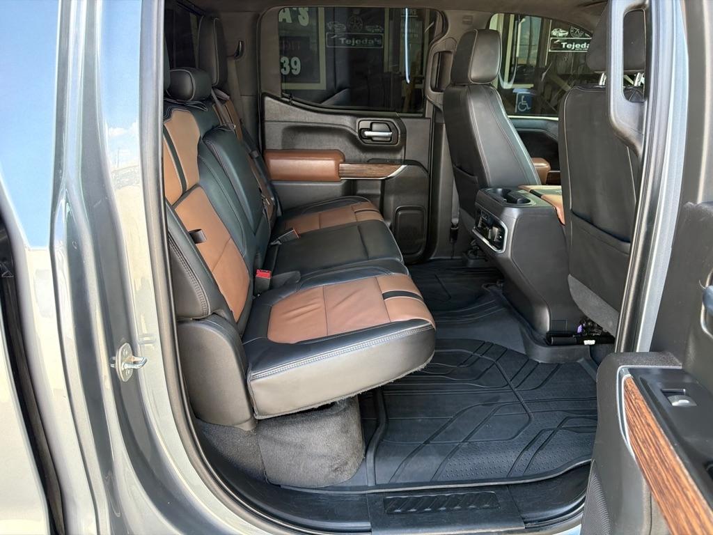 Chevrolet Silverado photo 12