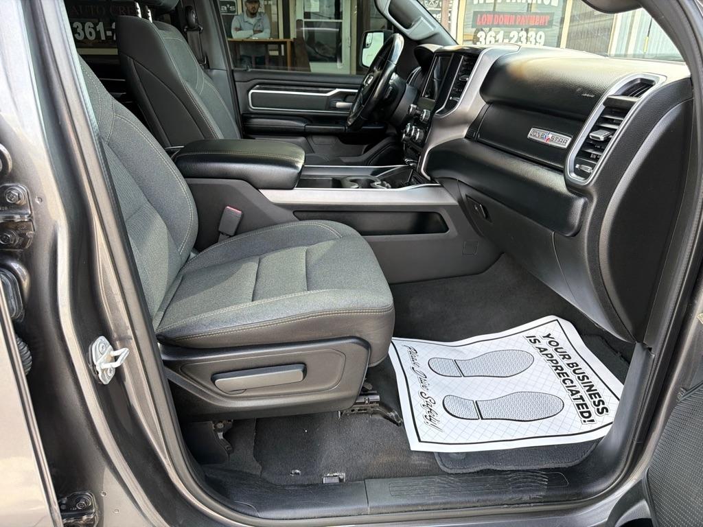 RAM 1500 Big Horn Crew Cab SWB 2WD 2019