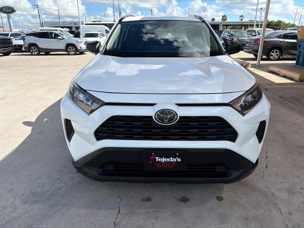 Toyota RAV4 LE 2019