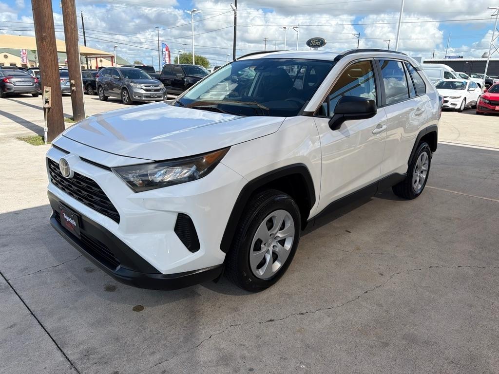 Toyota RAV4 LE 2019