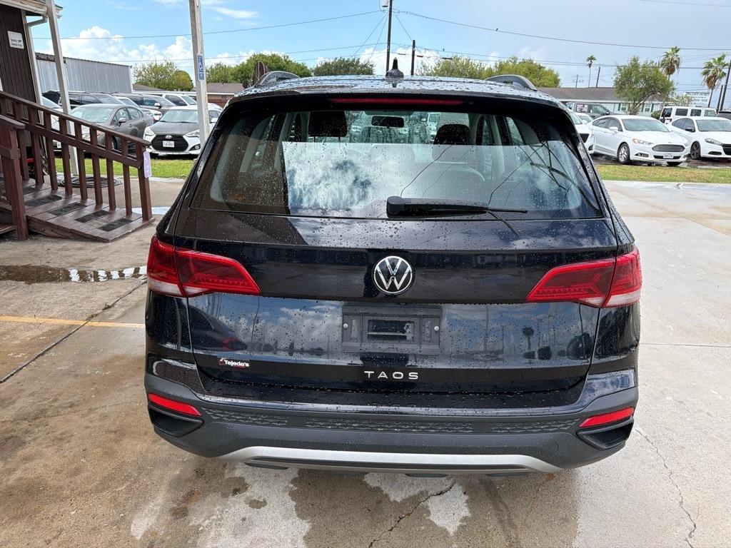 Volkswagen Taos S 2022