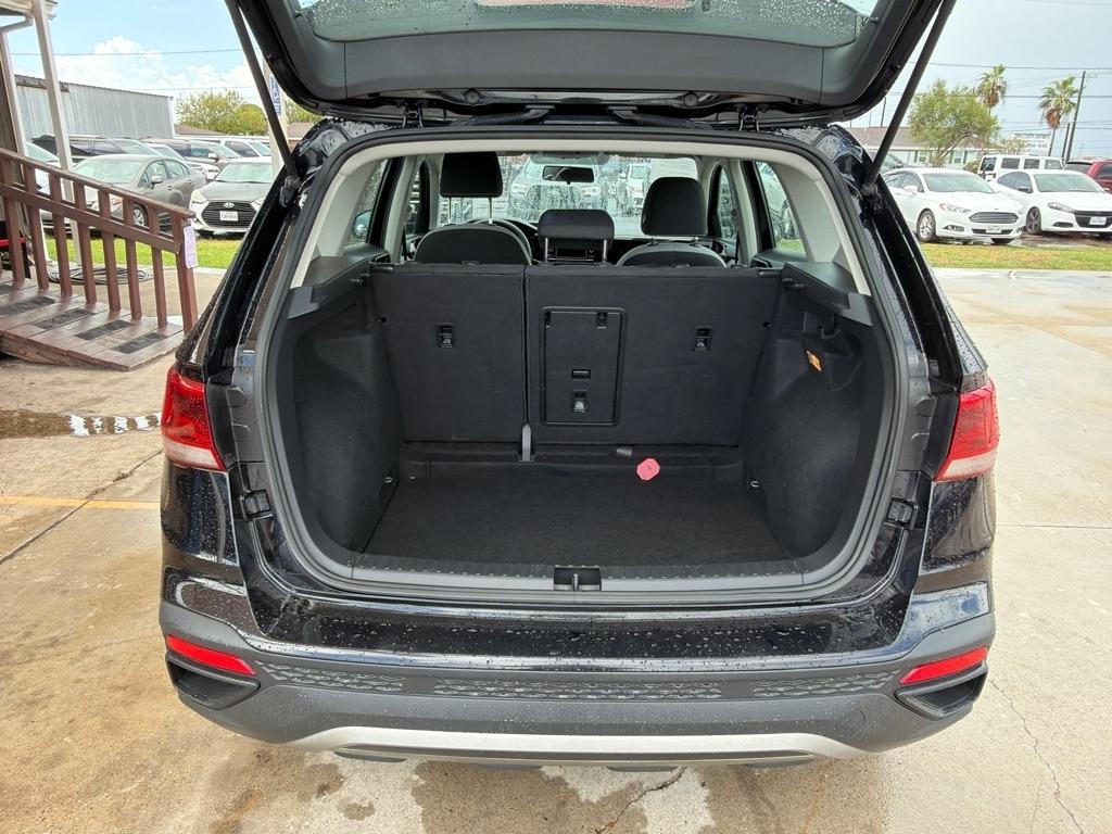 Volkswagen Taos S 2022