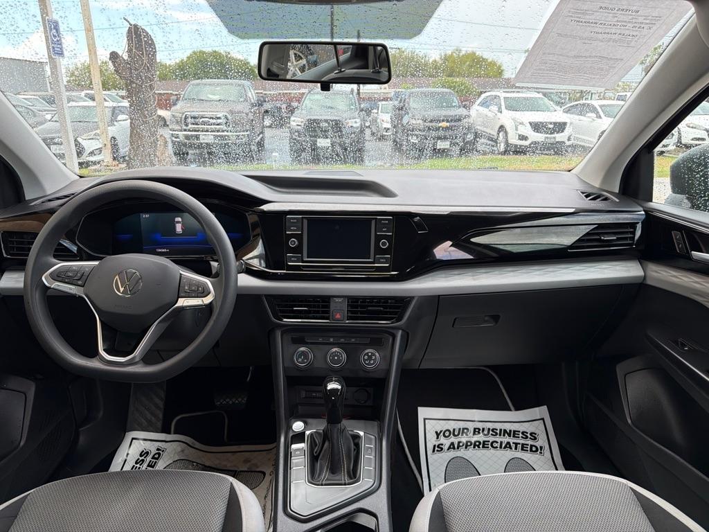Volkswagen Taos S 2022