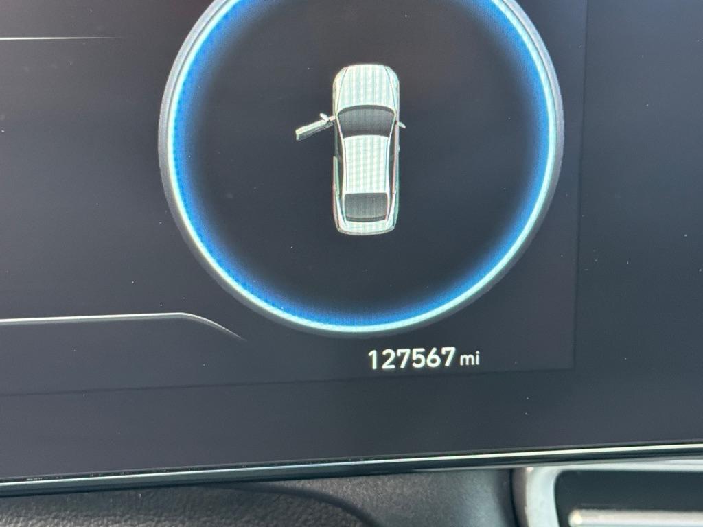 Hyundai Elantra Limited 2022