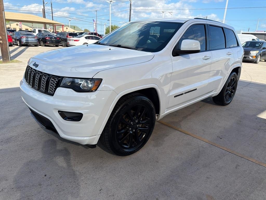 Jeep Grand Cherokee Laredo 2WD 2018