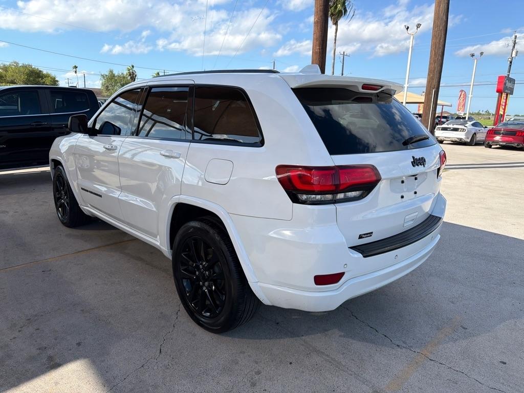 Jeep Grand Cherokee Laredo 2WD 2018