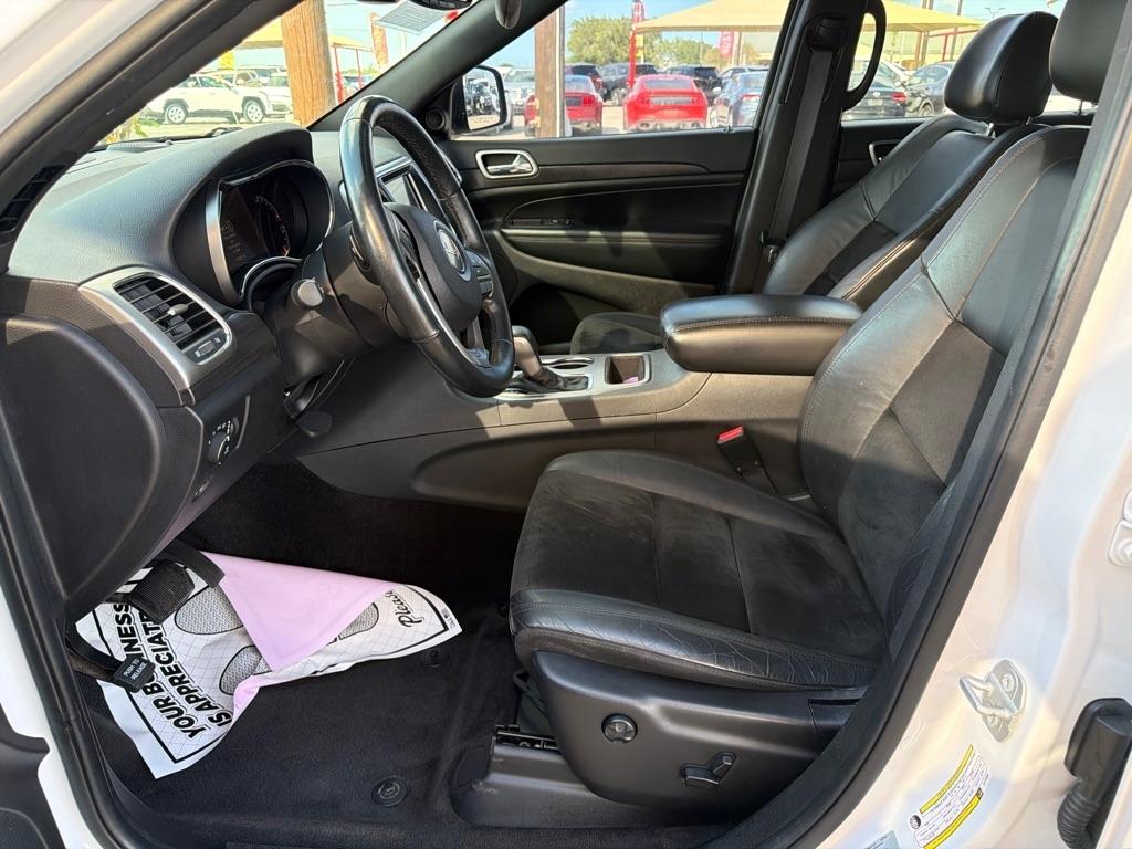 Jeep Grand Cherokee Laredo 2WD 2018