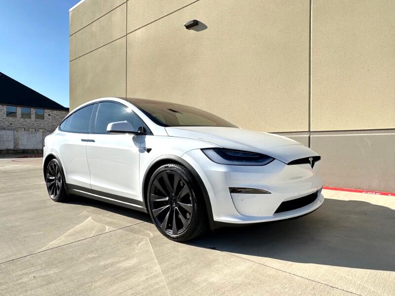 Tesla Model X  2022
