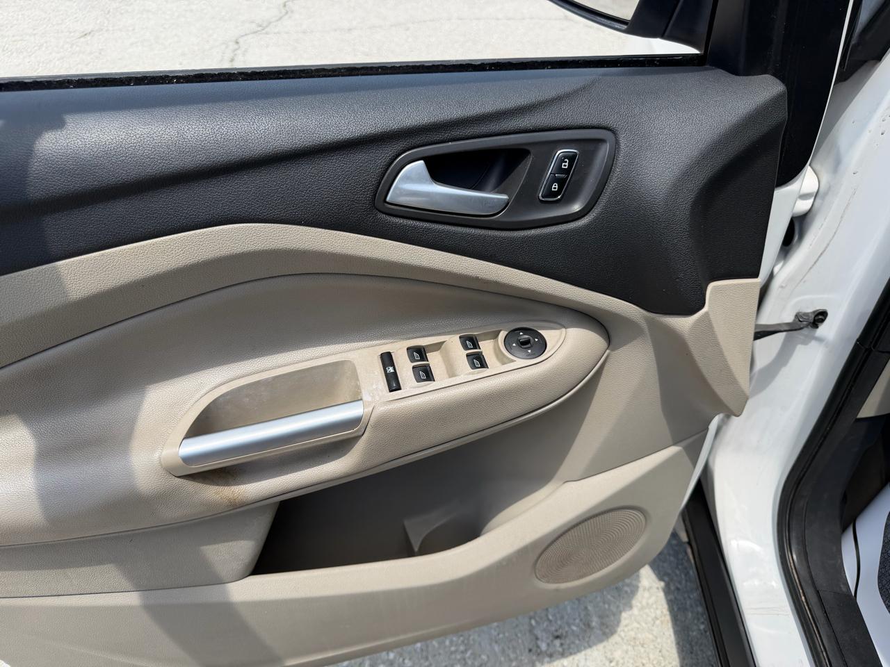 Ford Escape SE FWD 2013