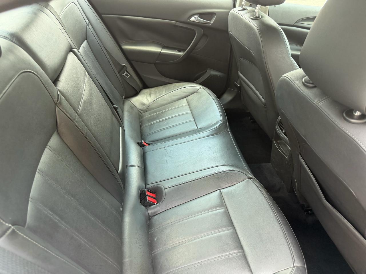 Buick Regal CXL - 2XL 2011