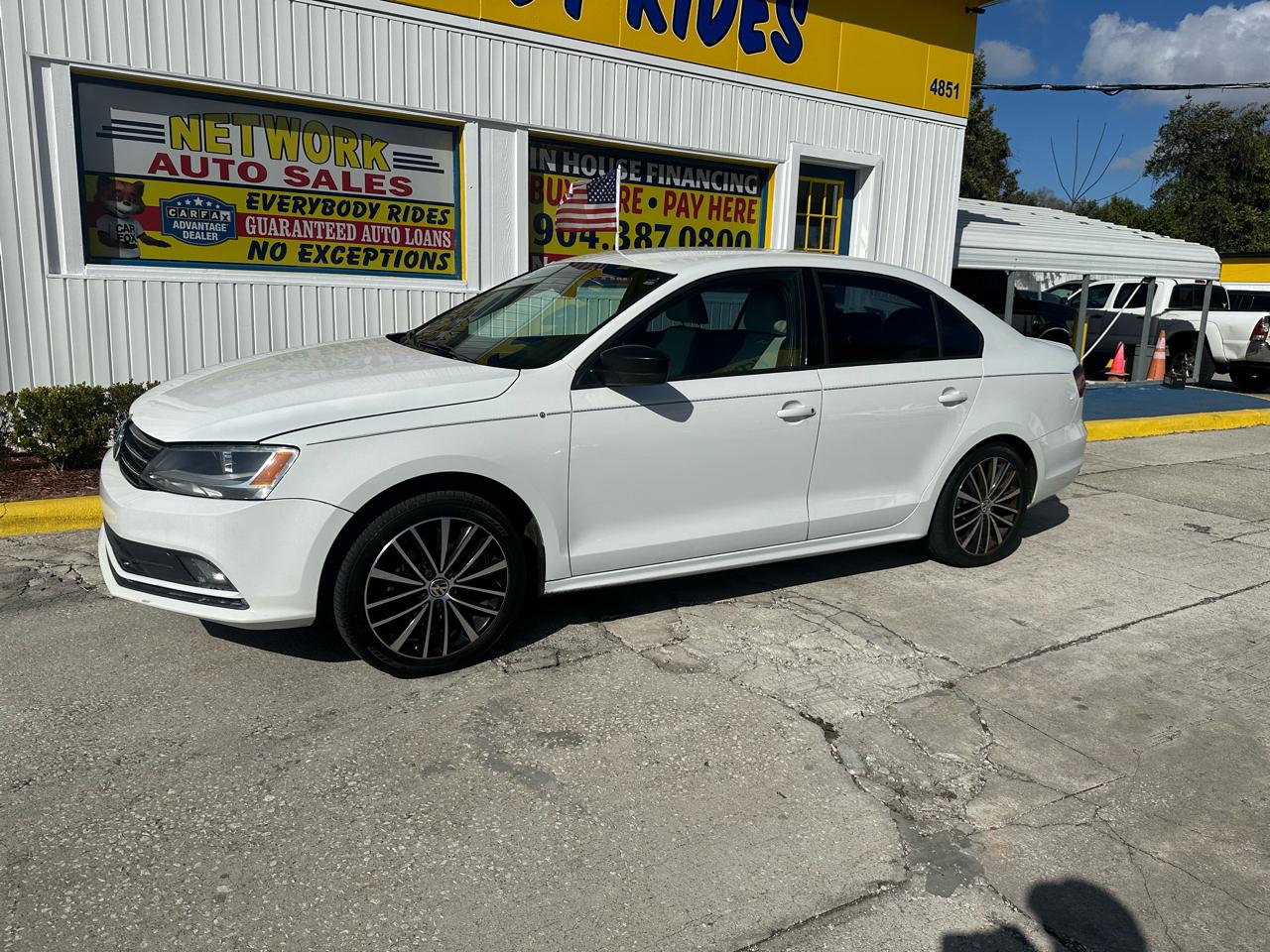 Volkswagen Jetta SE 5M 2016