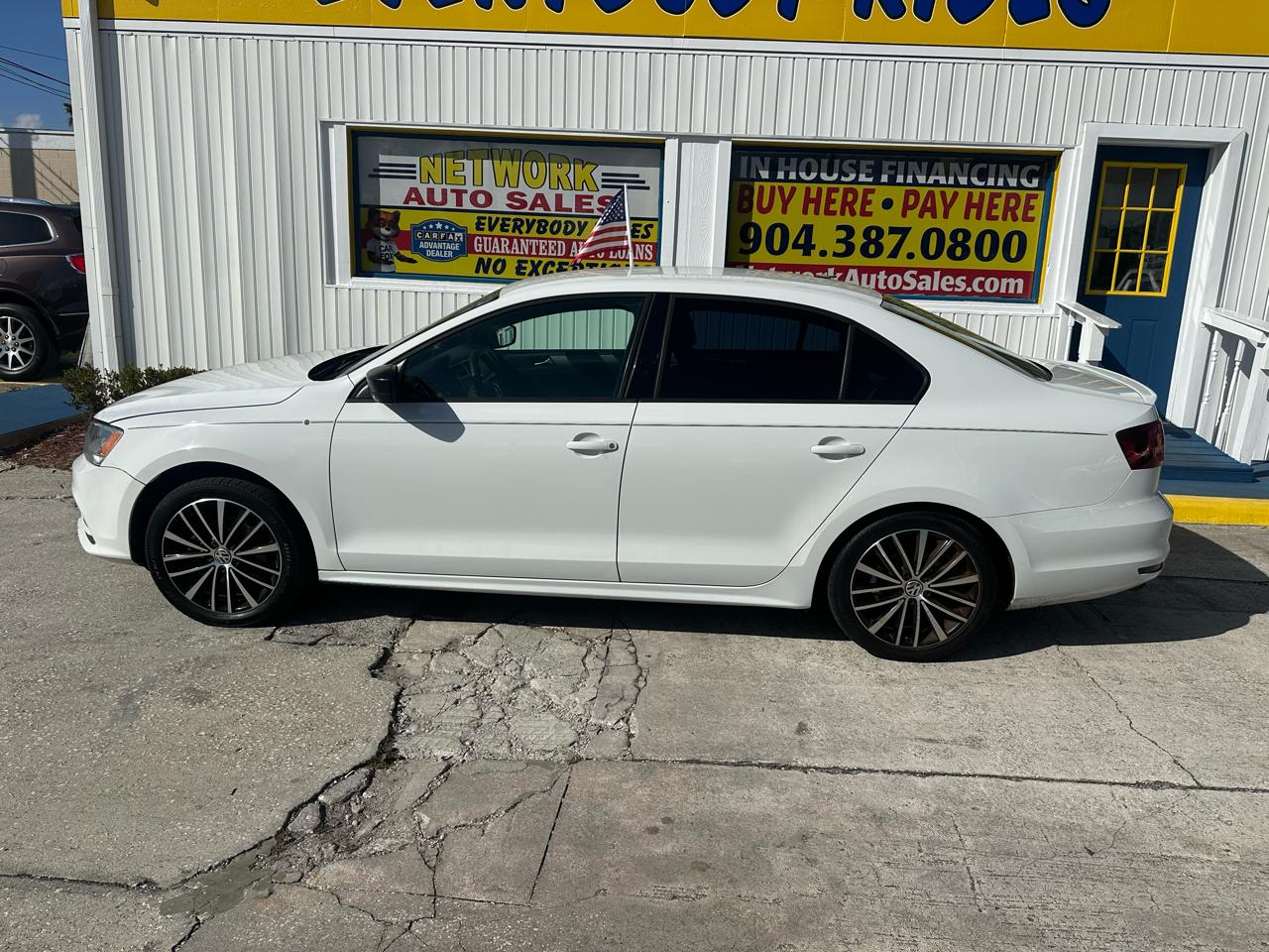Volkswagen Jetta SE 5M 2016