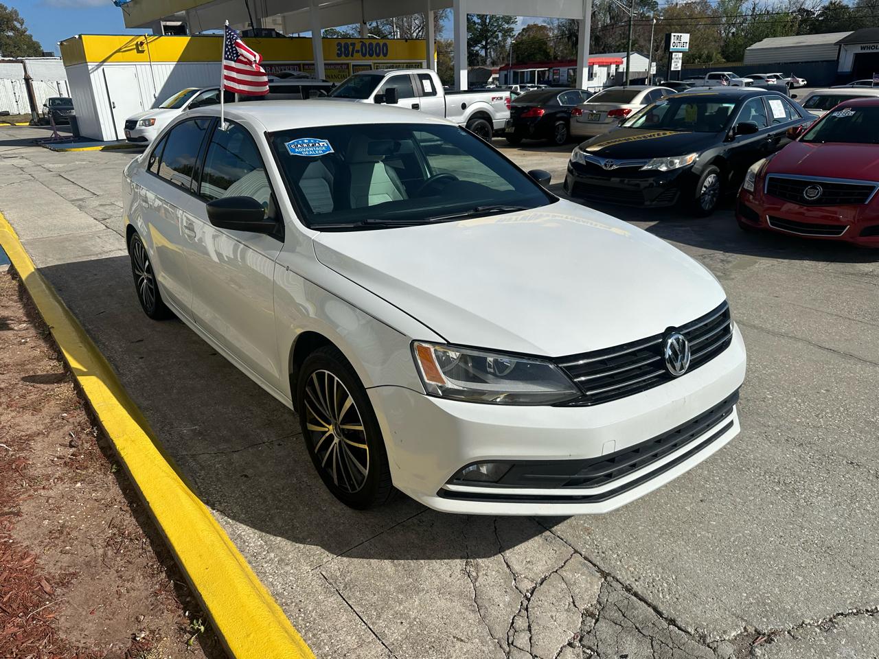 Volkswagen Jetta SE 5M 2016