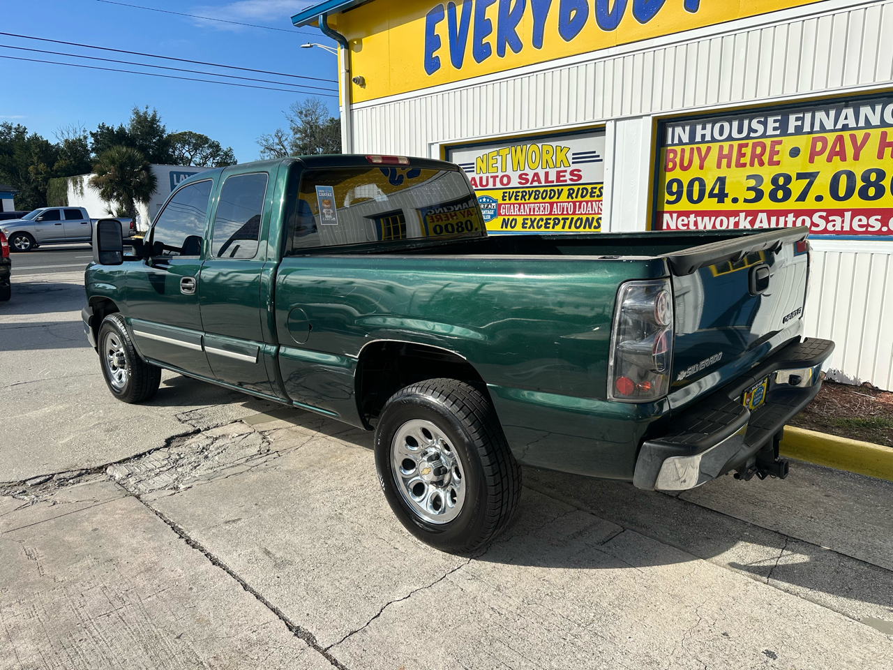 Chevrolet Silverado 1500 LS Ext. Cab Short Bed 2WD 2005