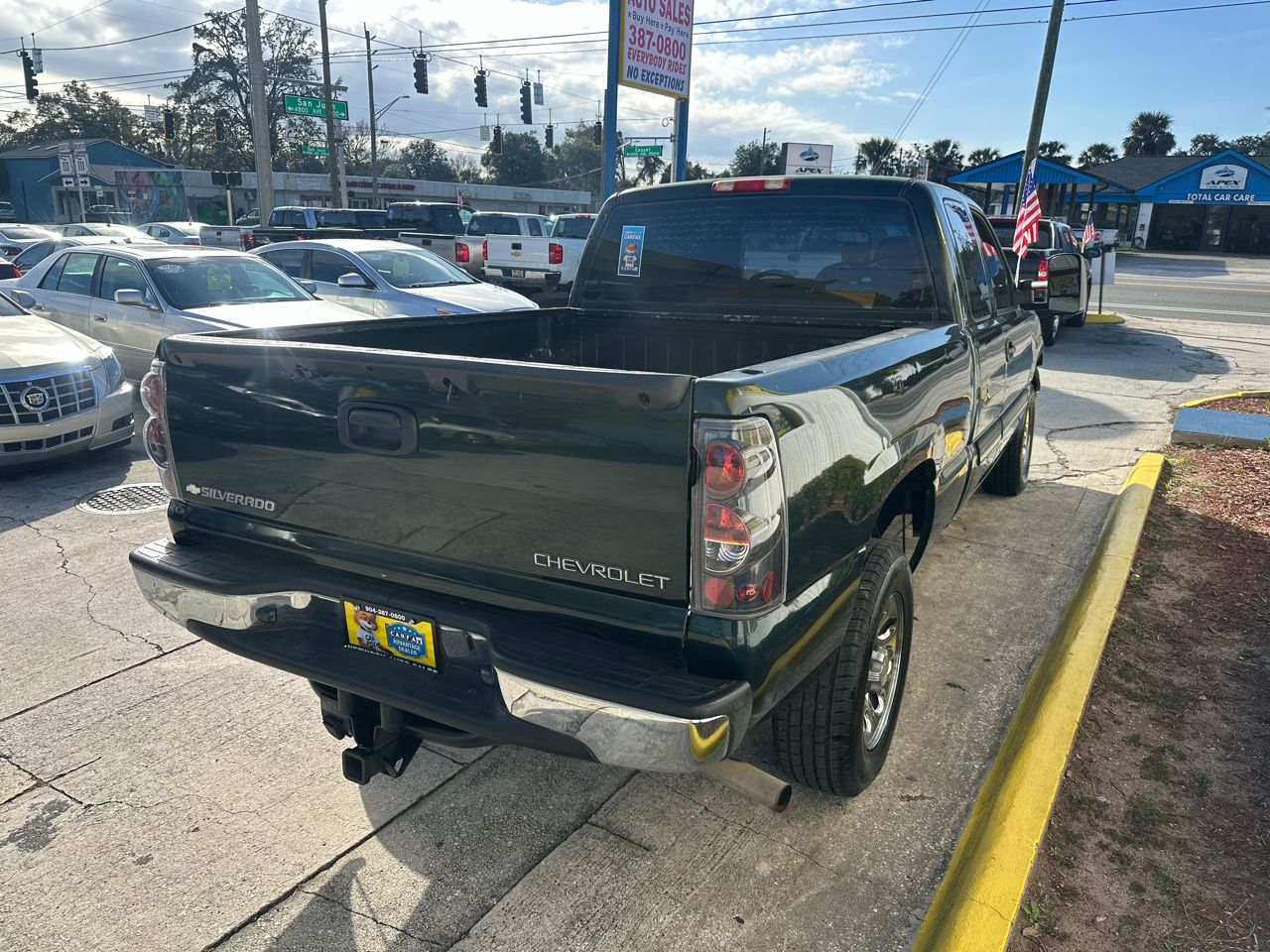 Chevrolet Silverado 1500 LS Ext. Cab Short Bed 2WD 2005