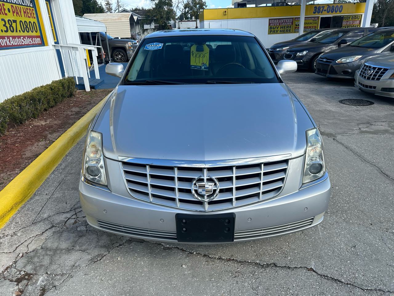 Cadillac DTS Premium w/ Navi 2011