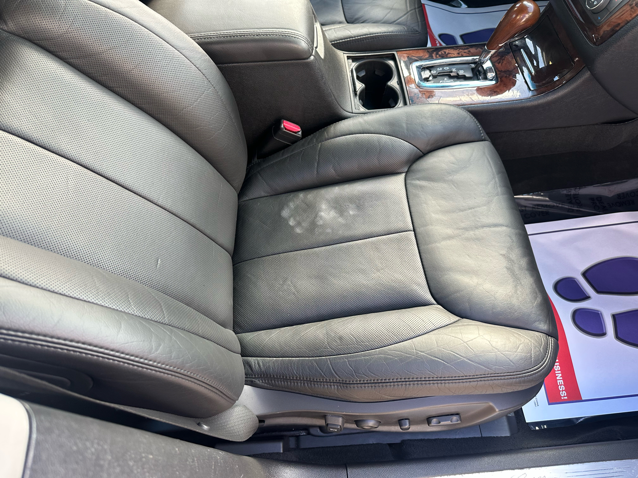 Cadillac DTS Premium w/ Navi 2011