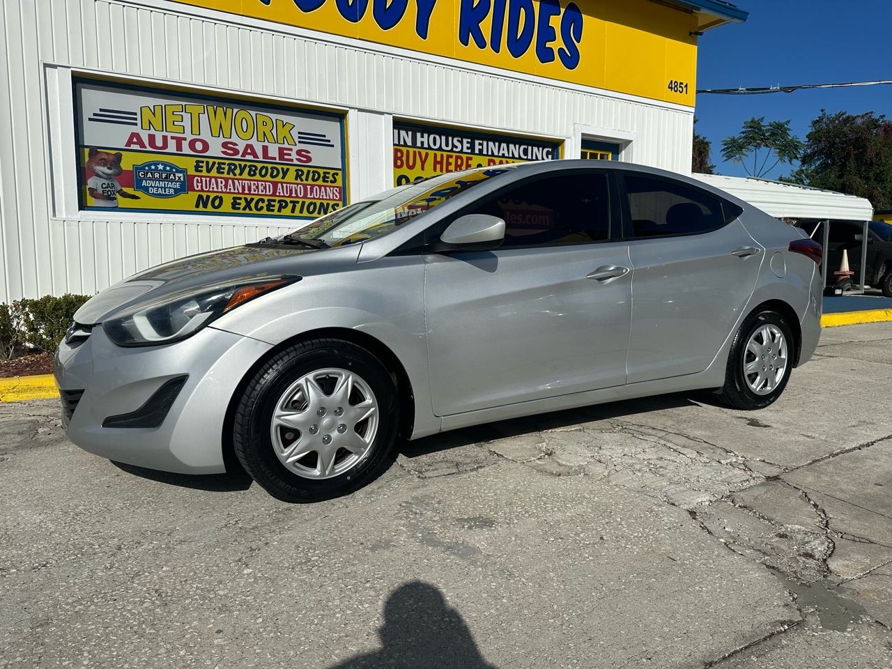 Hyundai Elantra SE 6AT 2016