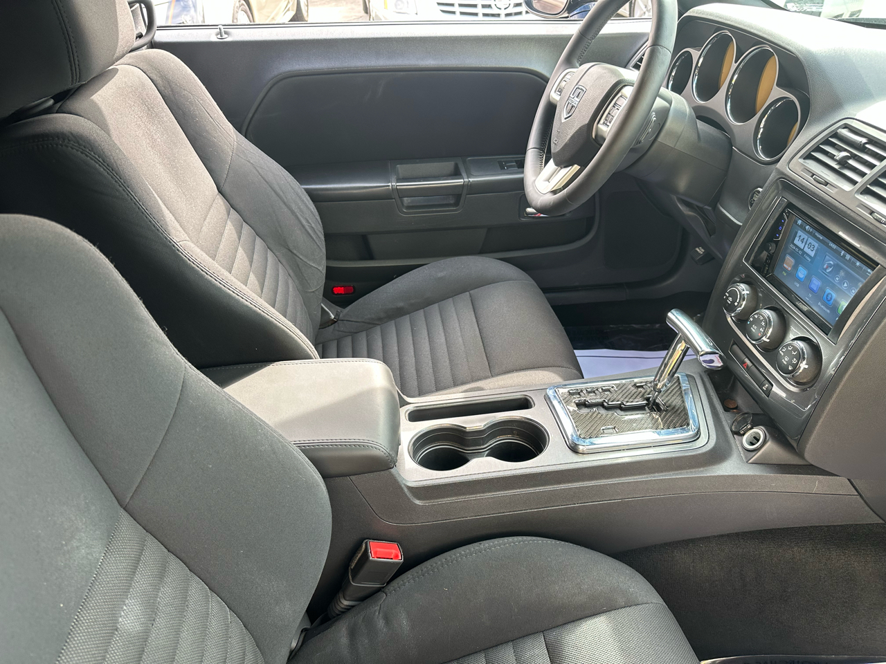 Dodge Challenger SXT 2013