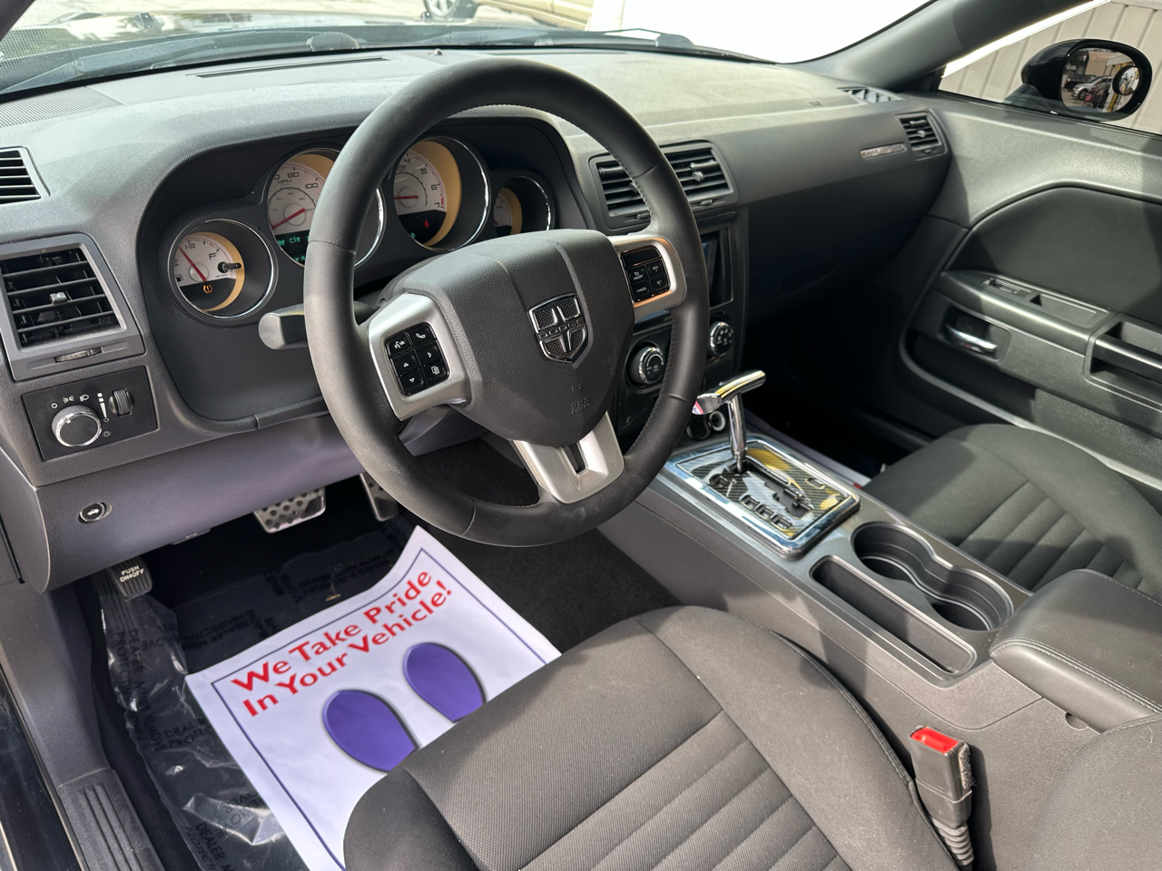 Dodge Challenger SXT 2013