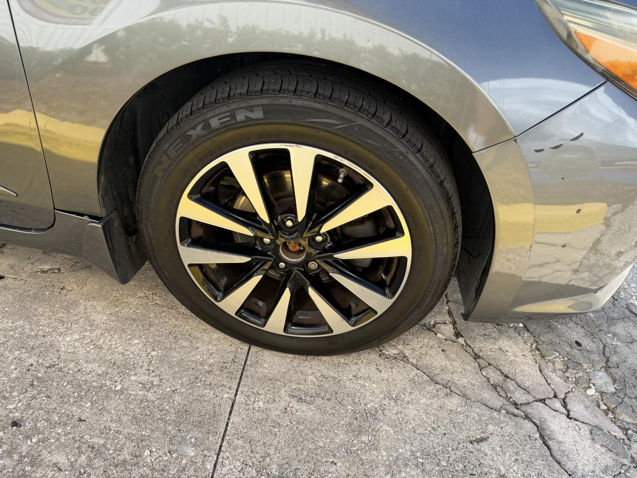 Nissan Altima 2.5 SR 2017