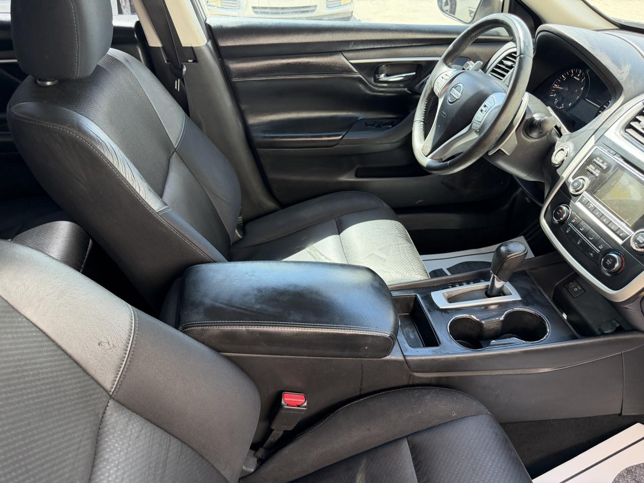 Nissan Altima 2.5 SR 2017