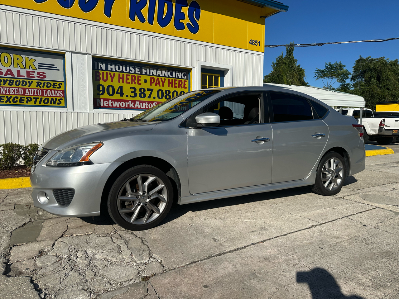 Nissan Sentra SR 2014 Nissan Sentra SR 2014
